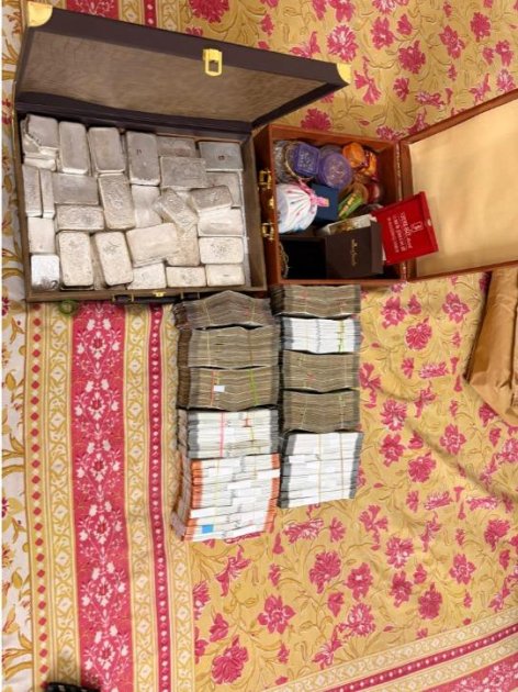 ED Raids LPU: AAP MP Ashok Mittal Under Scanner in Money Laundering Probe - Select subcategory (optional)... image