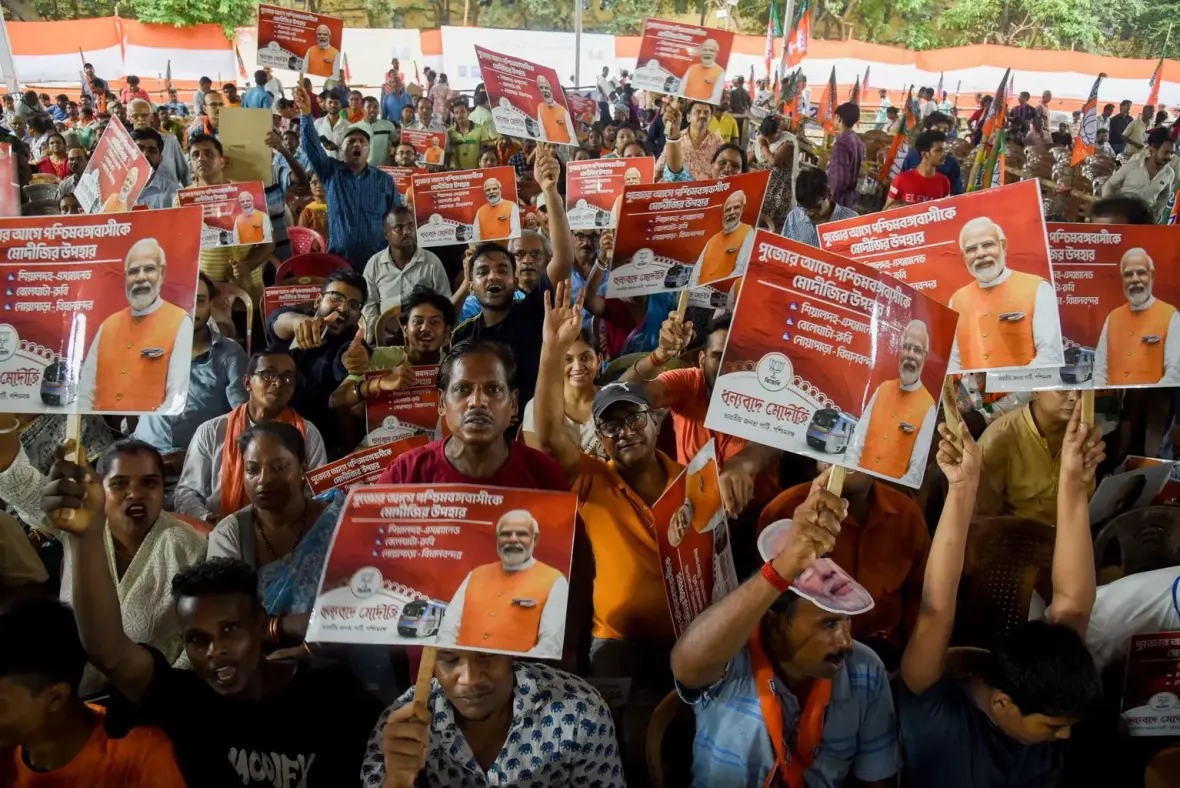 Modi Unveils ₹18,680 Crore Development Projects In Kolkata Rally, Focus On Highways And Ports